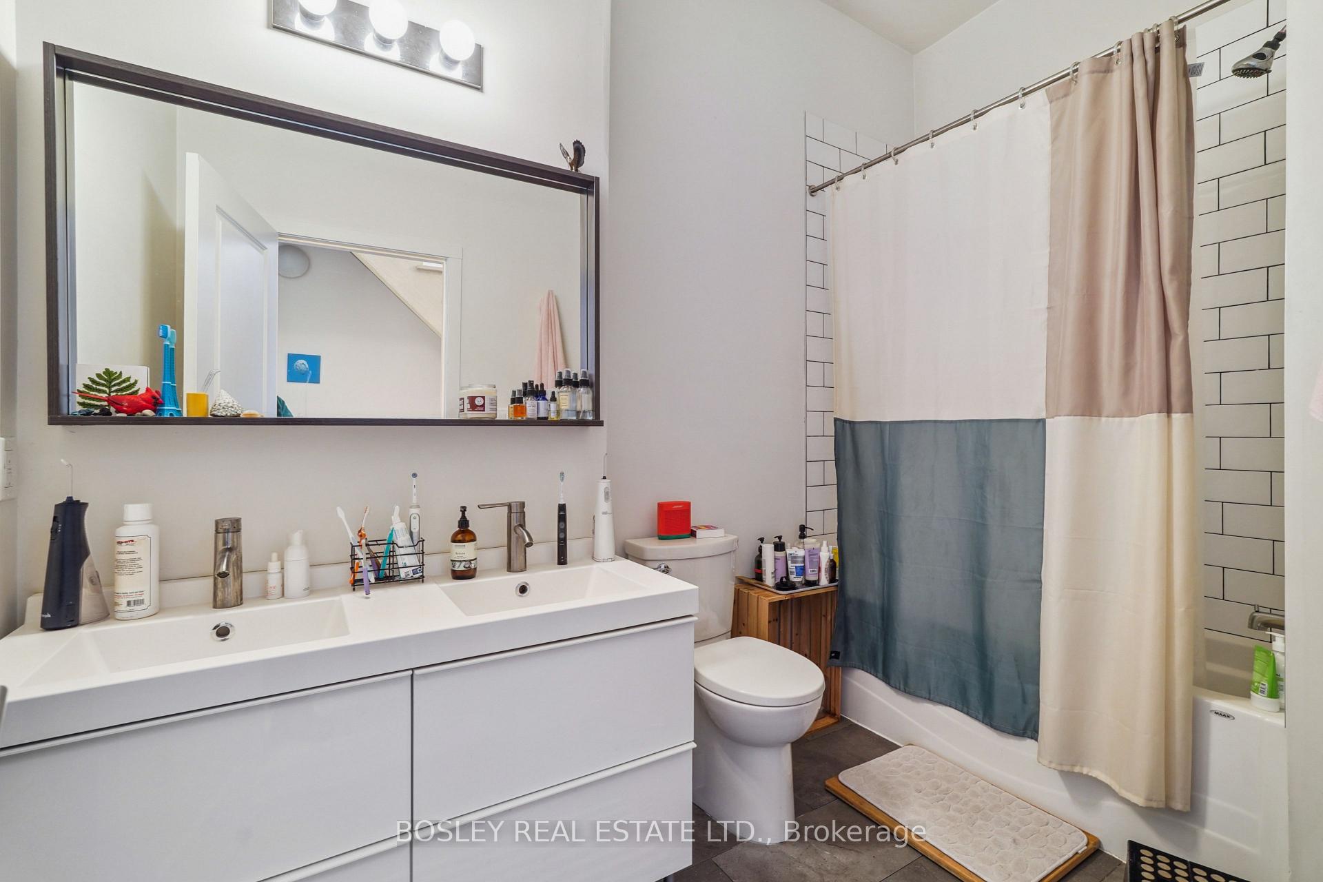 Photo 10 of 890 Queen Street W, Toronto, Trinity-Bellwoods — HOMEH