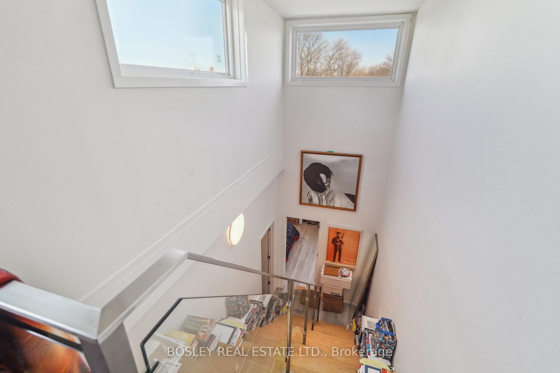 Photo 13 of 890 Queen Street W, Toronto, Trinity-Bellwoods — HOMEH