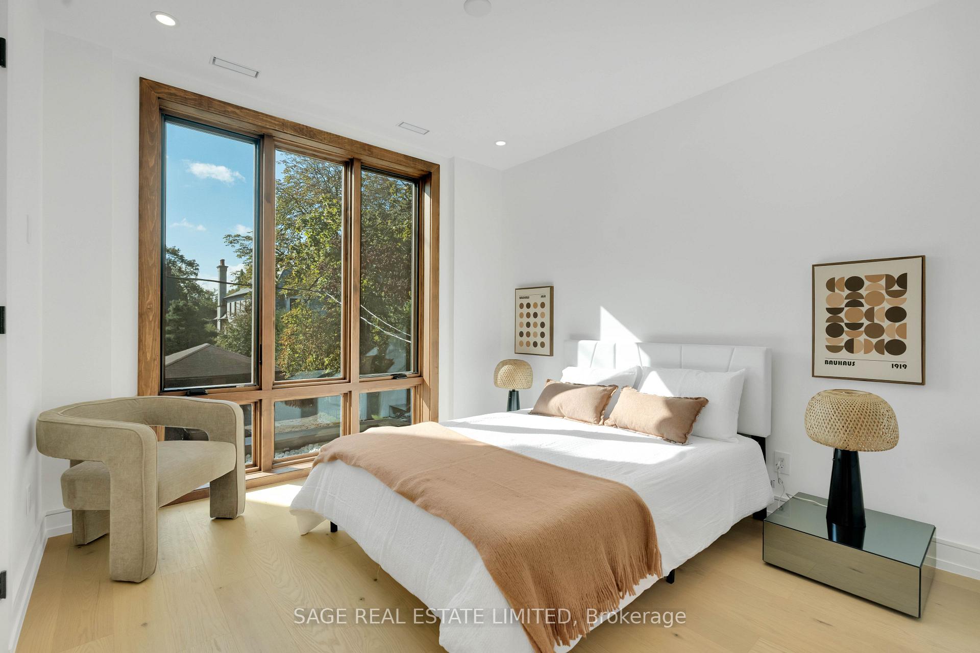 Photo 20 of 50 Glen Echo Road, Toronto, Lawrence Park North — HOMEH