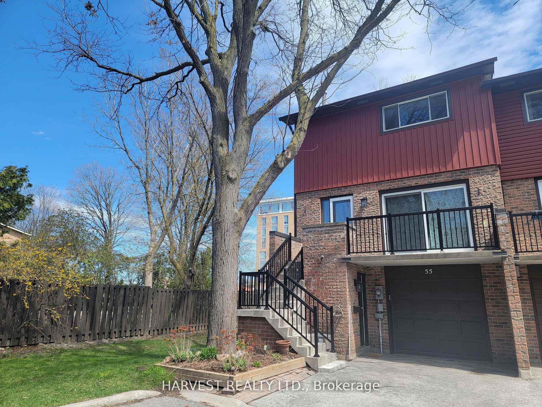 Photo 1 of 55 Ashglen Way, Markham, Unionville — HOMEH