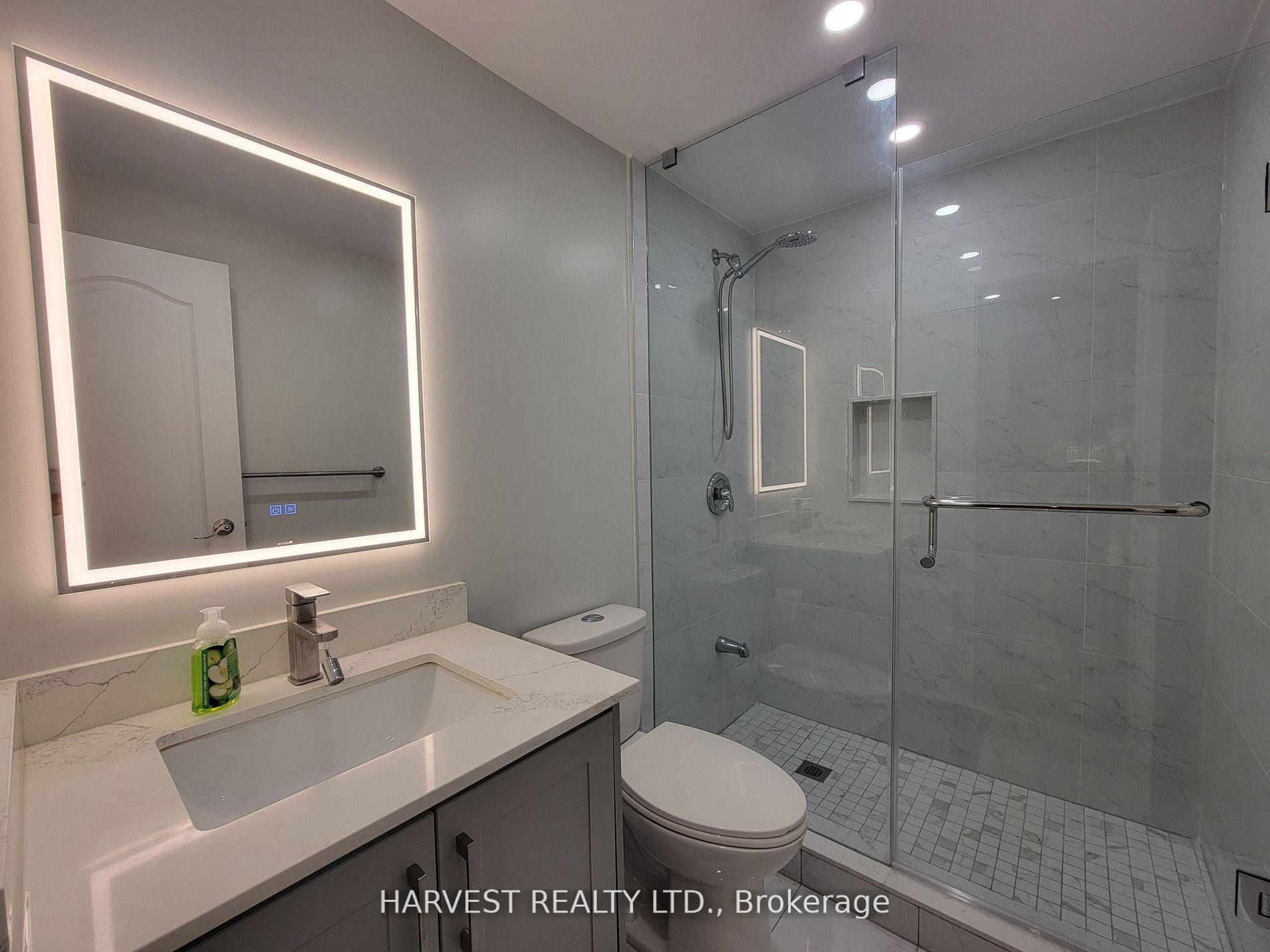 Photo 14 of 55 Ashglen Way, Markham, Unionville — HOMEH