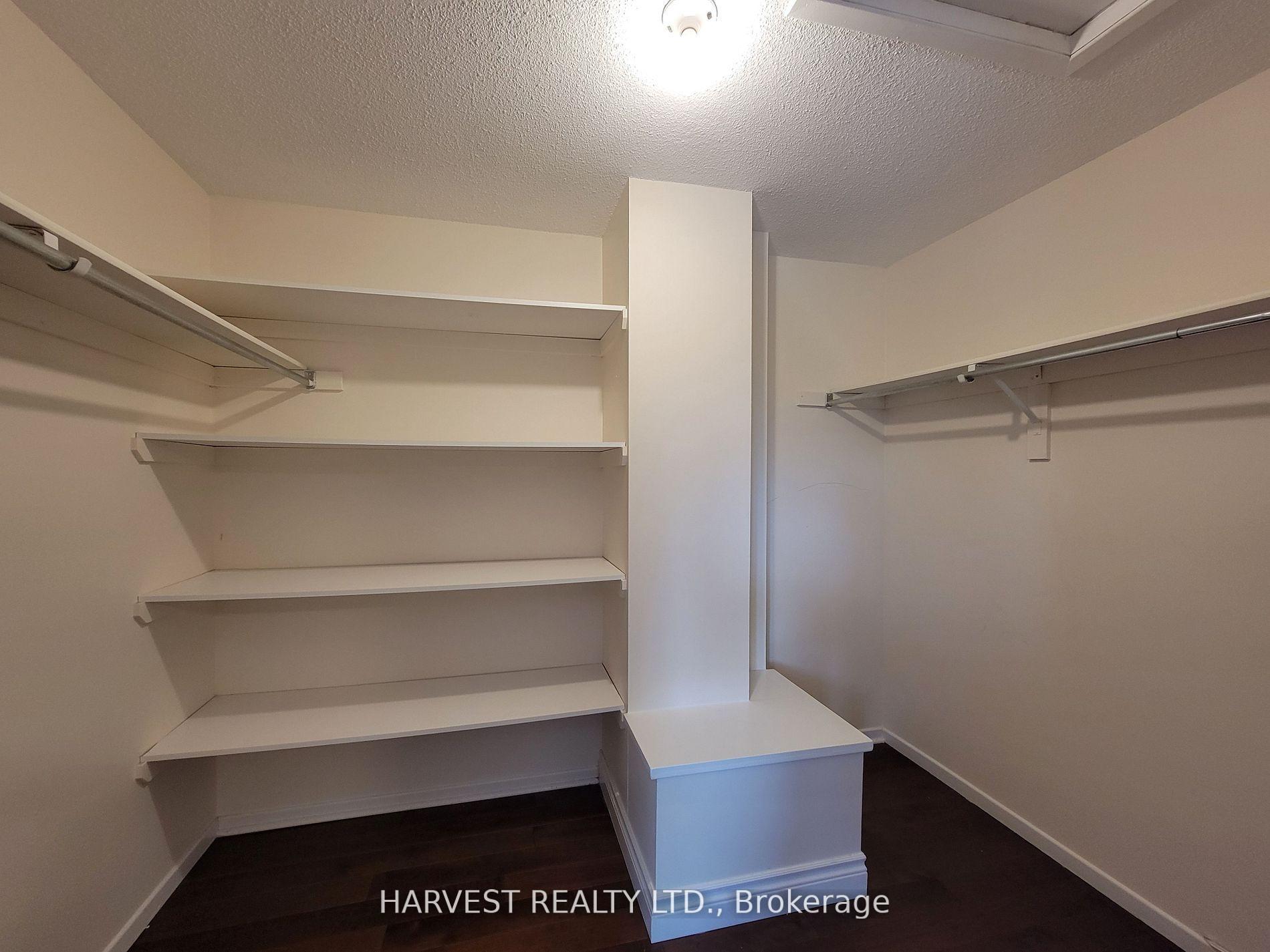 Photo 19 of 55 Ashglen Way, Markham, Unionville — HOMEH