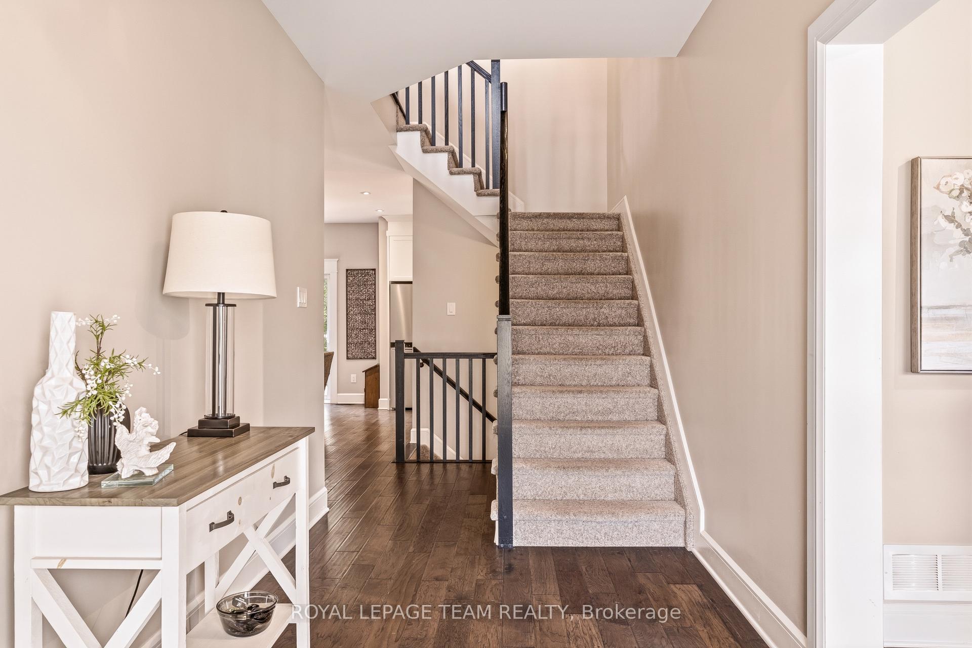 Photo 6 of 218 Arthur Street, Arnprior, Arnprior — HOMEH