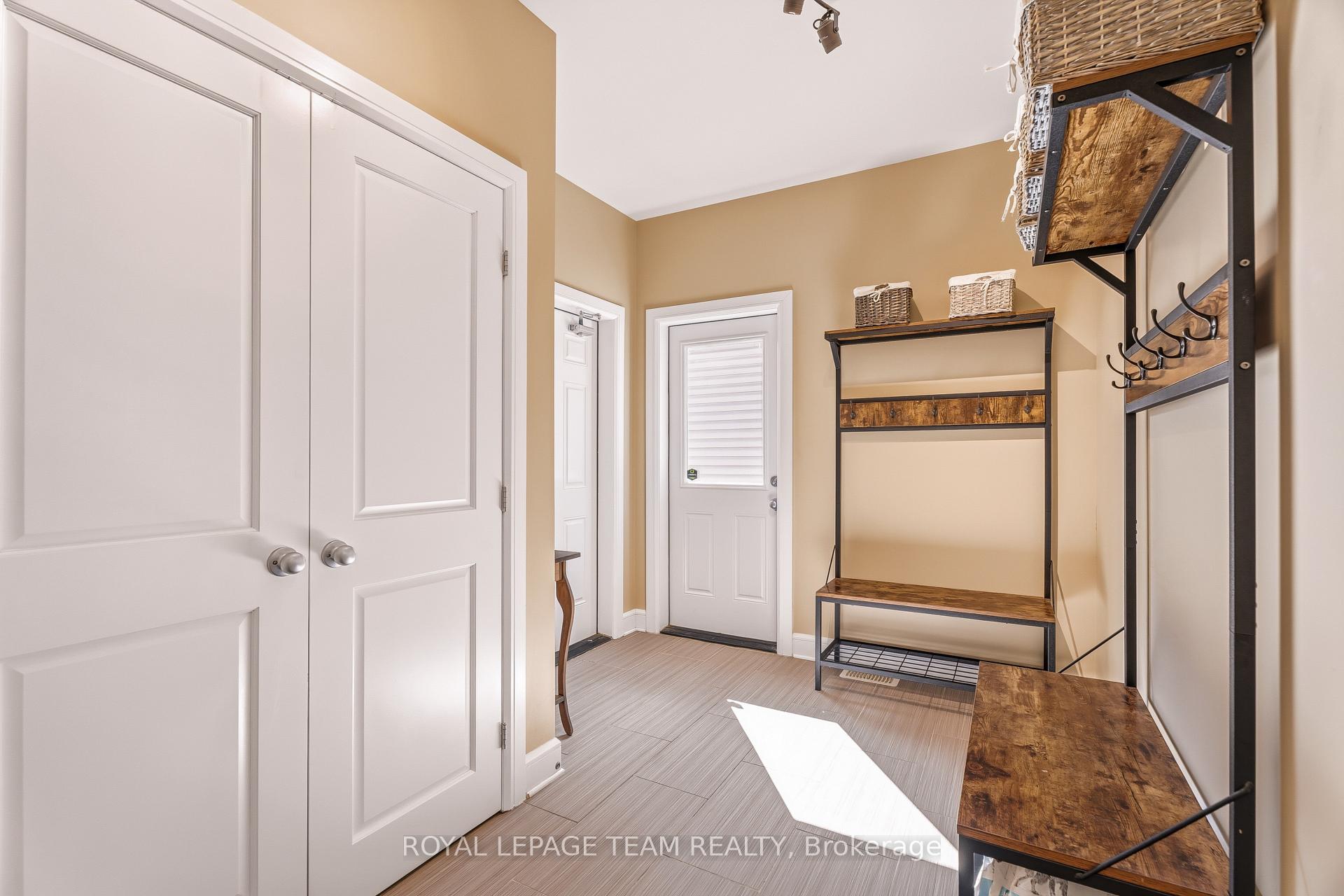 Photo 7 of 218 Arthur Street, Arnprior, Arnprior — HOMEH