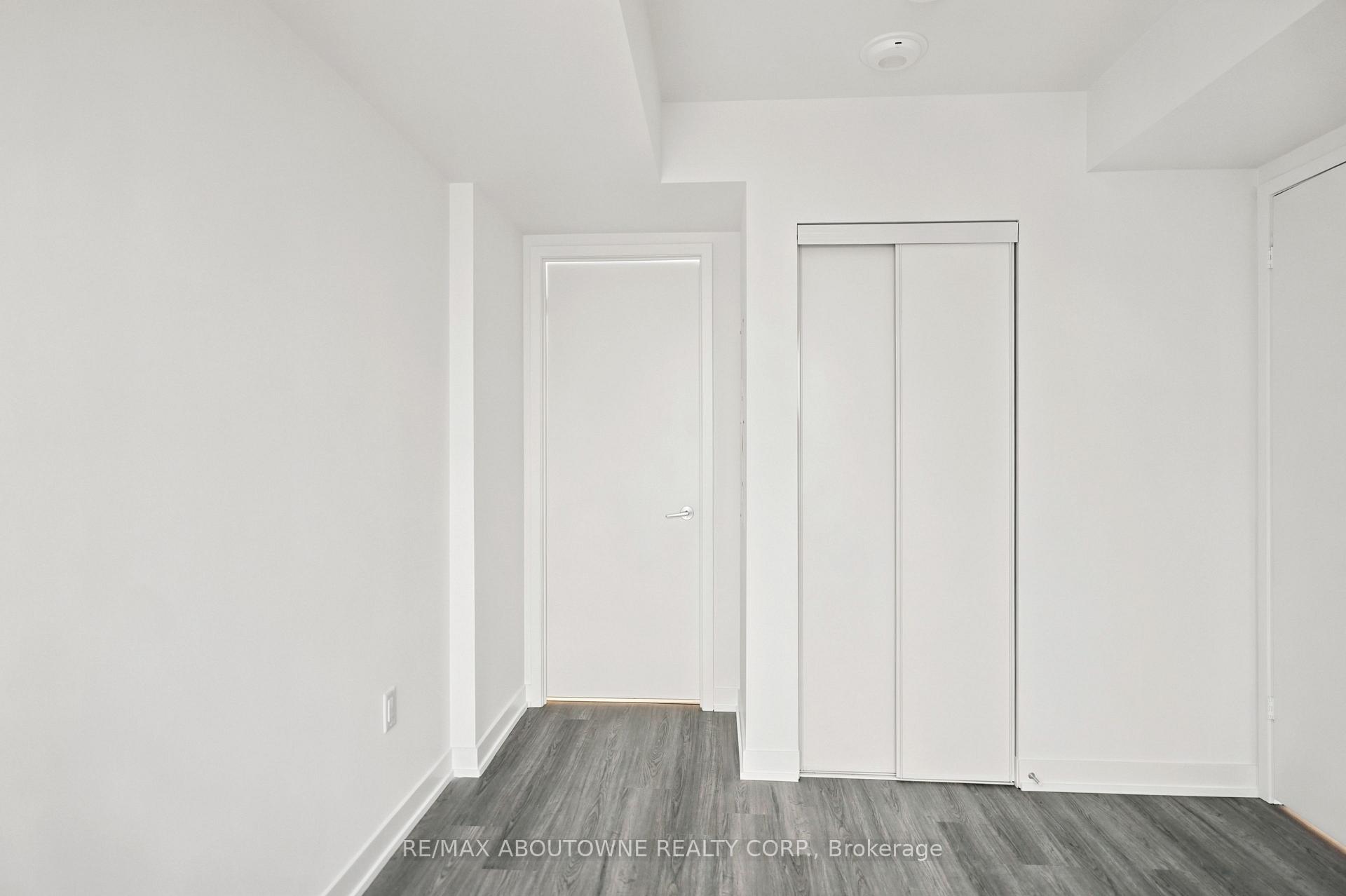 Photo 16 of Unit 2303, 15 David Salomon Drive, Toronto, Flemingdon Park — HOMEH