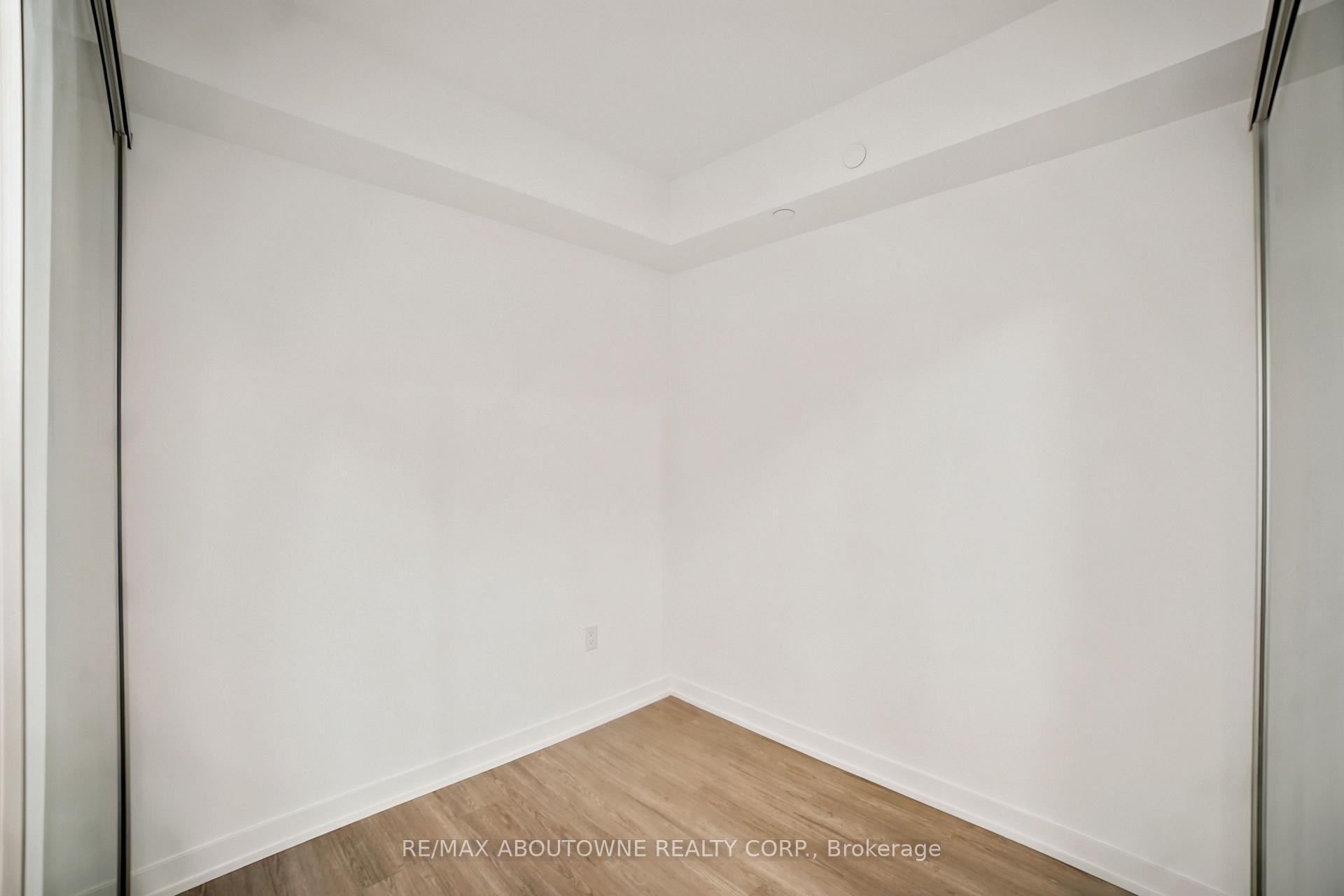 Photo 18 of Unit 2303, 15 David Salomon Drive, Toronto, Flemingdon Park — HOMEH