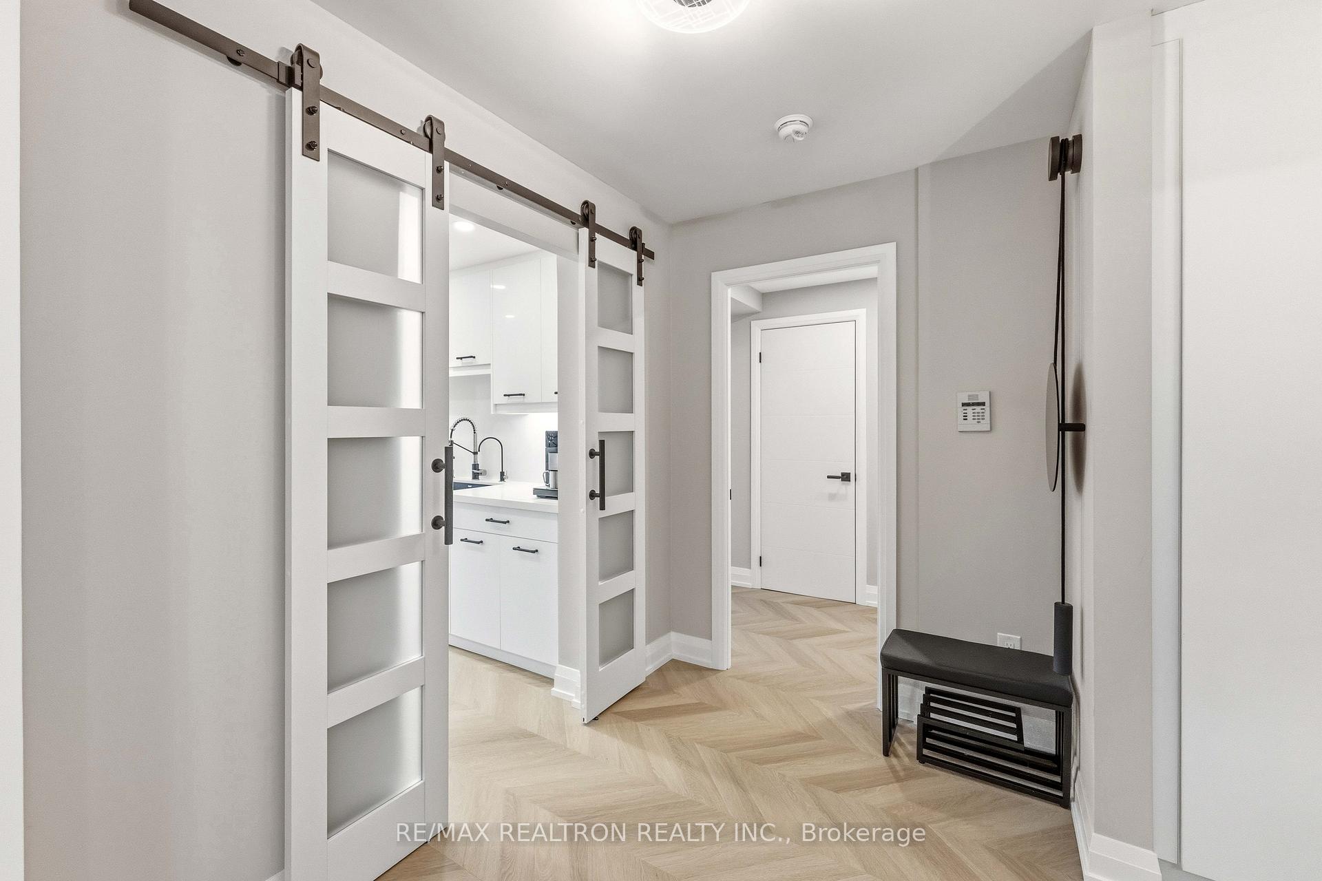 Photo 27 of Unit 312, 11 Townsgate Drive, Vaughan, Crestwood-Springfarm-Yorkhill — HOMEH