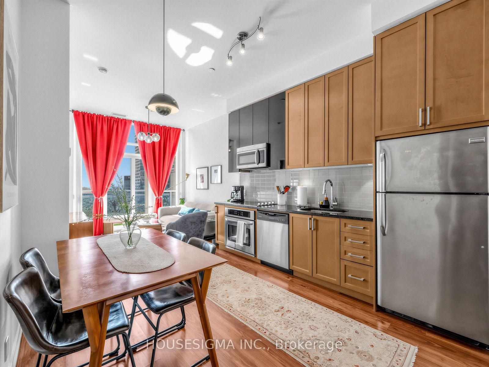 Photo 2 of Unit 3601, 89 Dunfield Avenue, Toronto, Mount Pleasant West — HOMEH