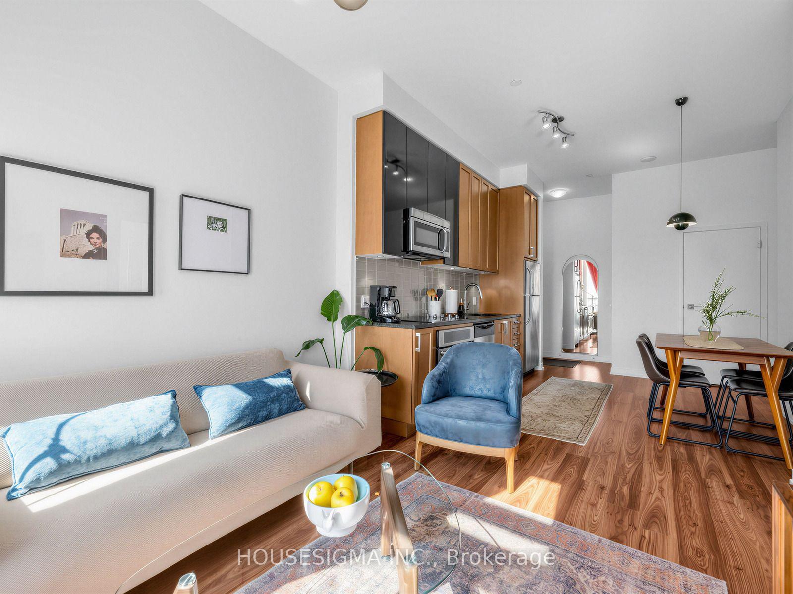 Photo 4 of Unit 3601, 89 Dunfield Avenue, Toronto, Mount Pleasant West — HOMEH