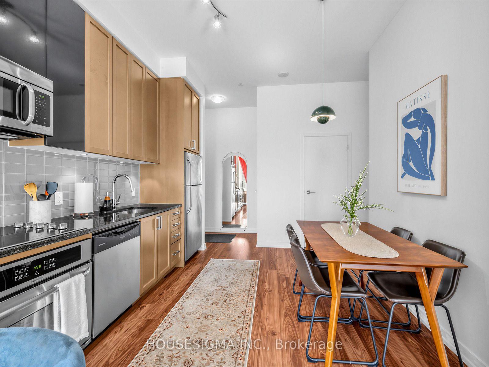 Photo 8 of Unit 3601, 89 Dunfield Avenue, Toronto, Mount Pleasant West — HOMEH