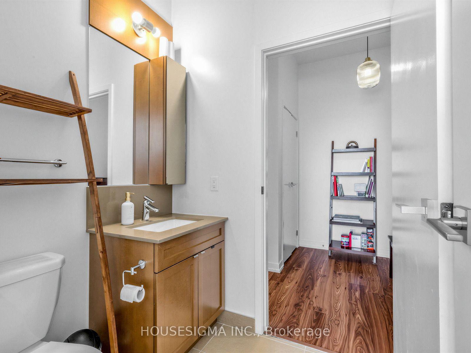 Photo 16 of Unit 3601, 89 Dunfield Avenue, Toronto, Mount Pleasant West — HOMEH