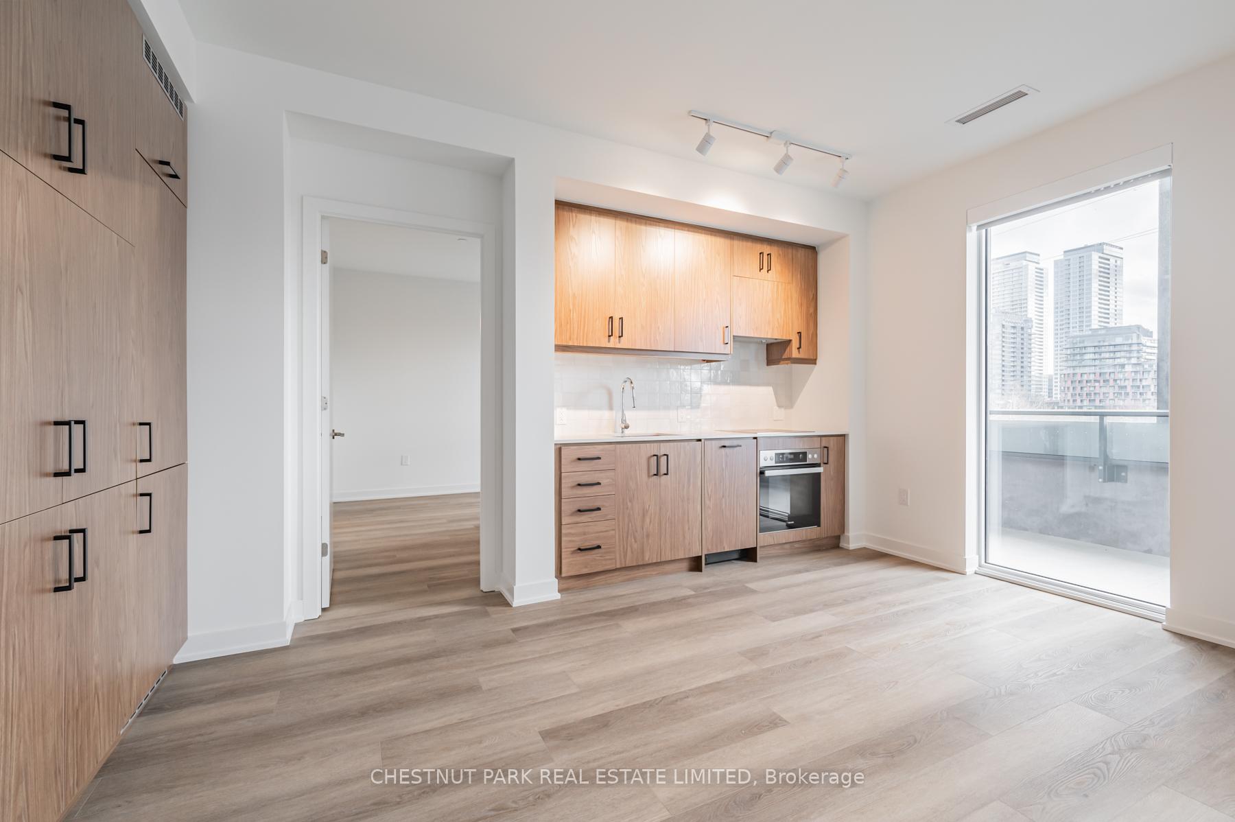 Photo 15 of Unit 214, 9 Tecumseth Street, Toronto, Niagara — HOMEH