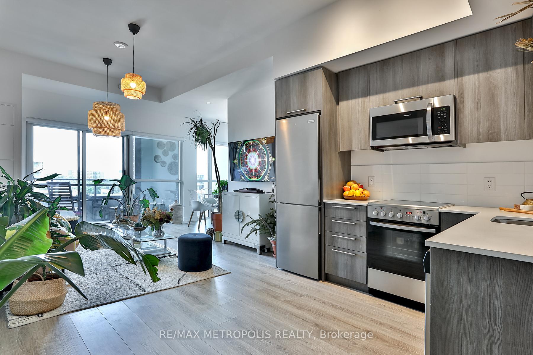 Front of Unit 703, 25 Neighbourhood Lane