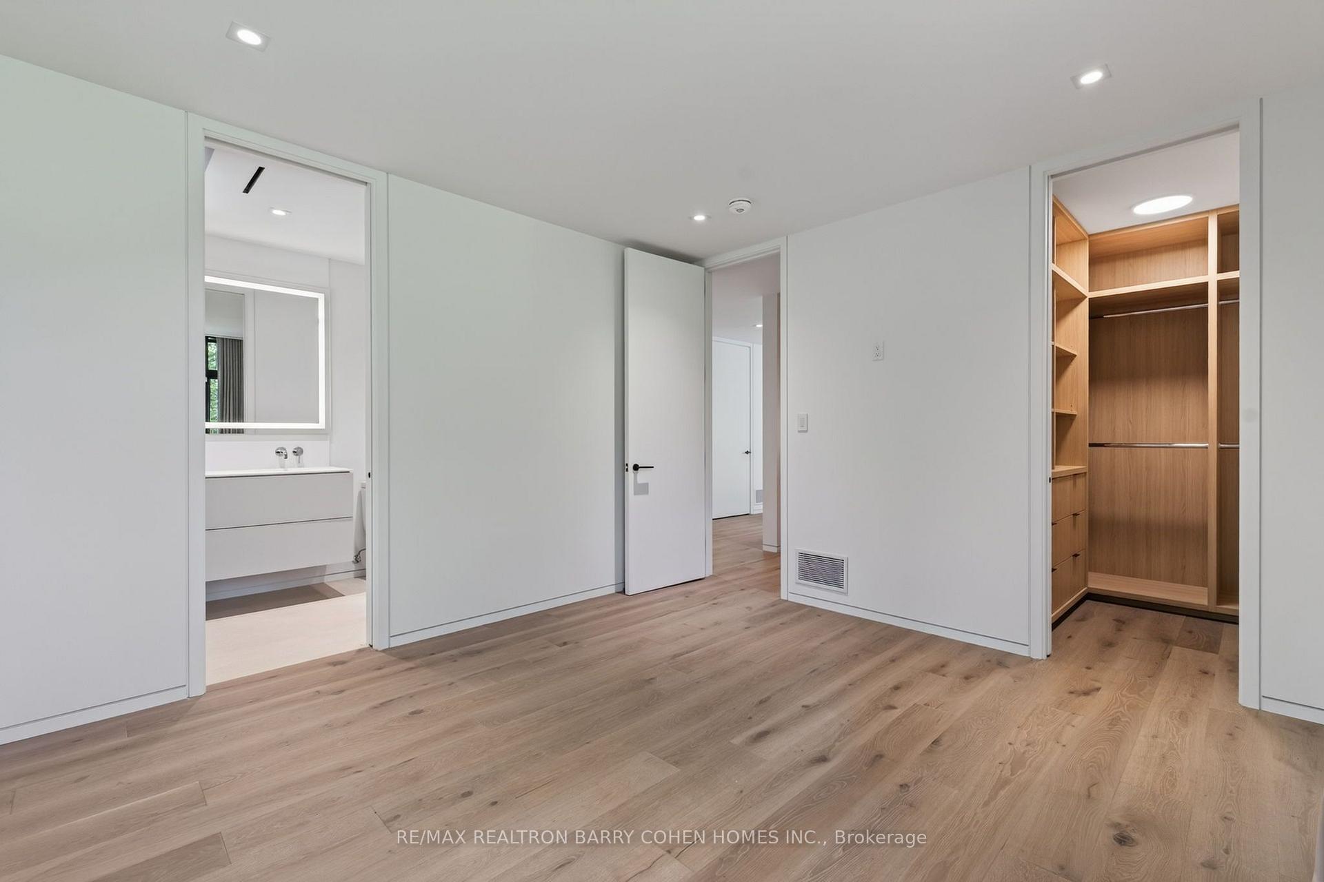 Photo 35 of 10 Trailwood Crescent, Richmond Hill, Rural Richmond Hill — HOMEH