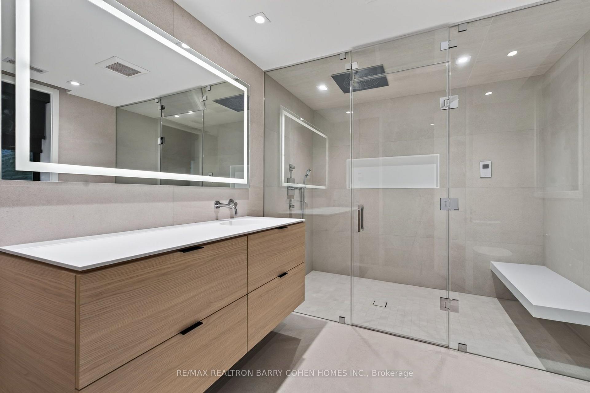 Photo 43 of 10 Trailwood Crescent, Richmond Hill, Rural Richmond Hill — HOMEH
