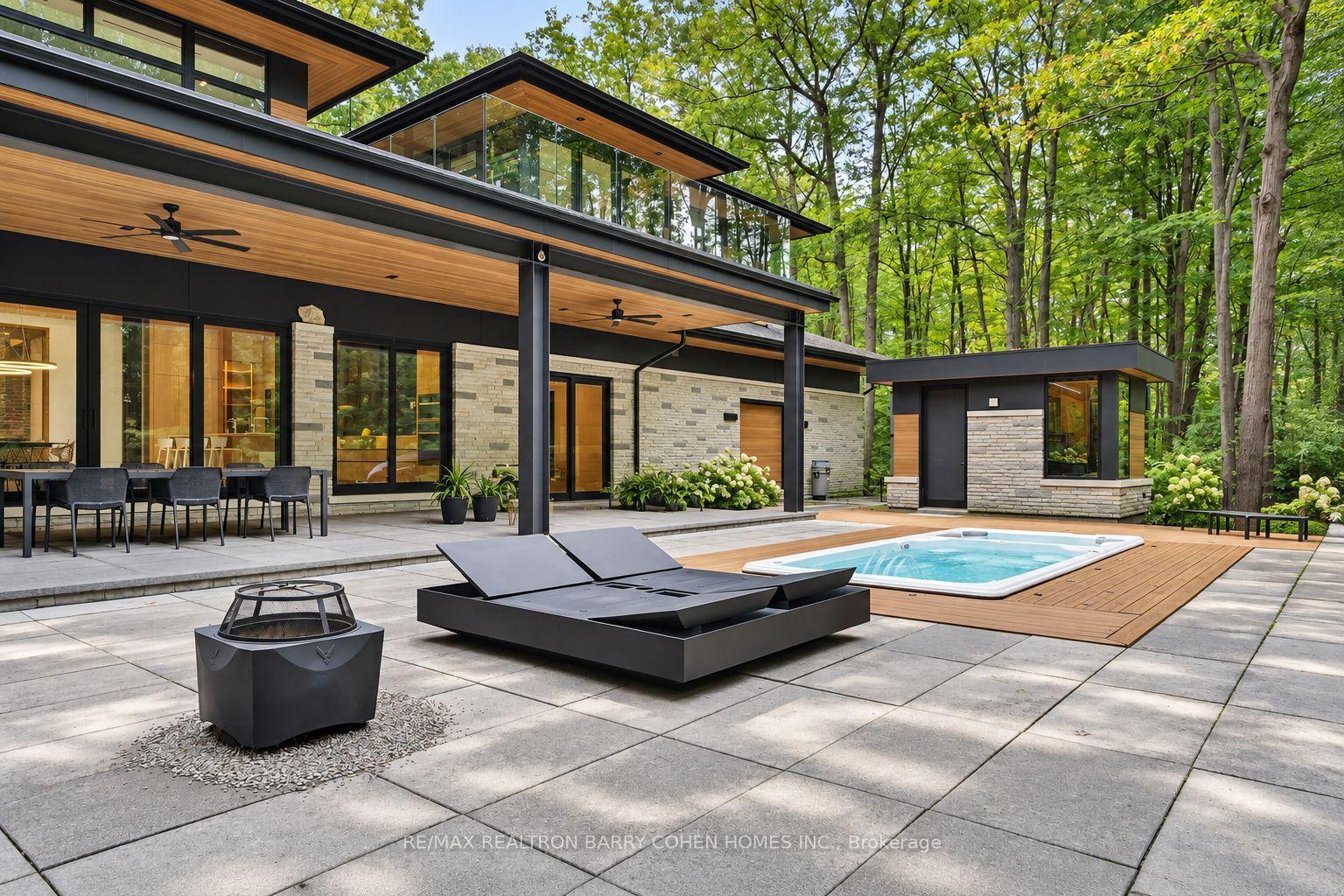 Photo 47 of 10 Trailwood Crescent, Richmond Hill, Rural Richmond Hill — HOMEH
