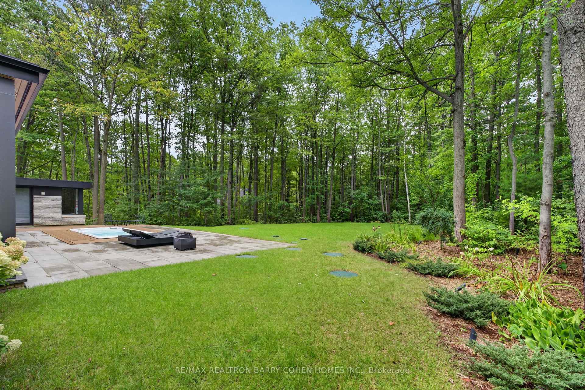 Photo 48 of 10 Trailwood Crescent, Richmond Hill, Rural Richmond Hill — HOMEH