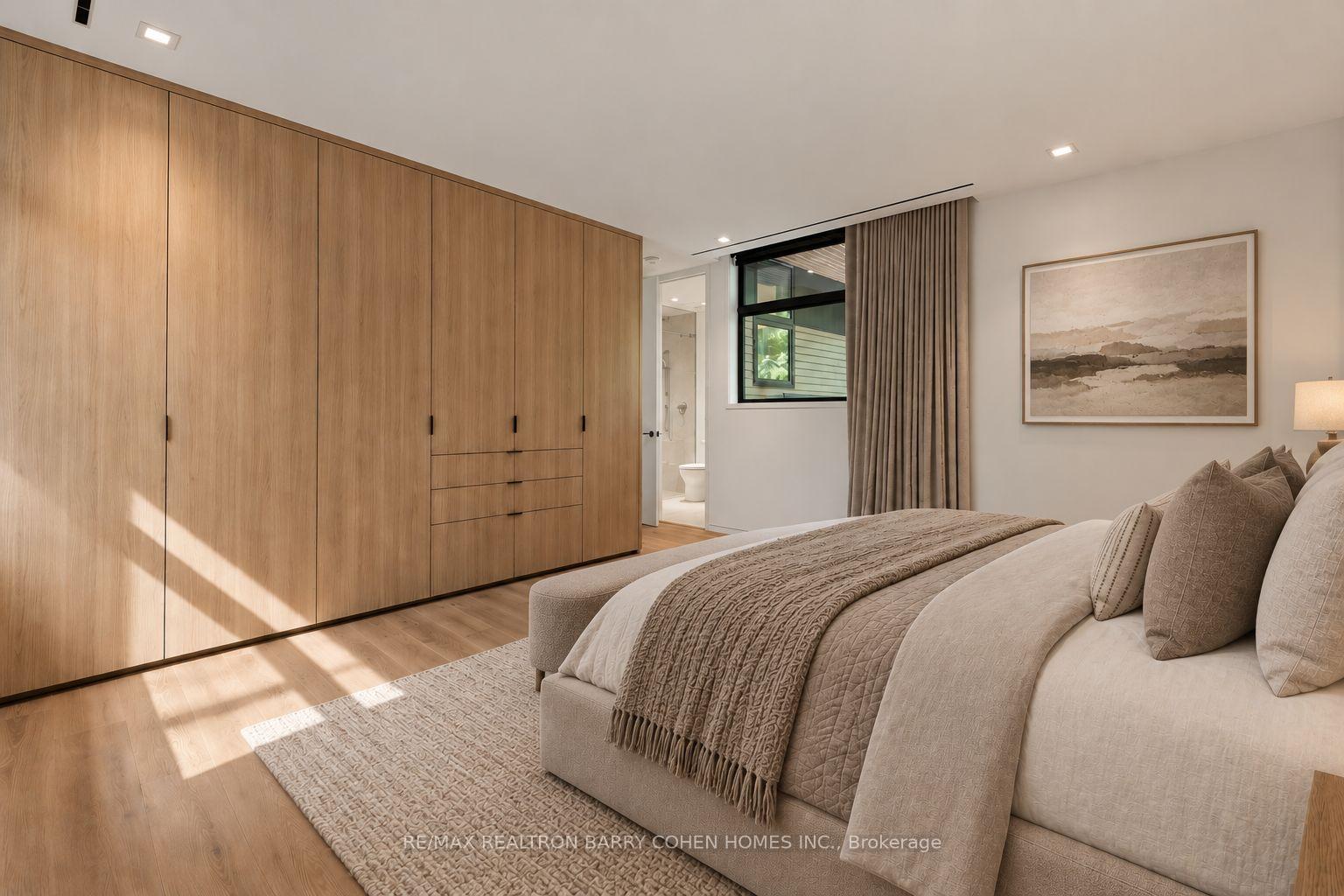 Photo 31 of 10 Trailwood Crescent, Richmond Hill, Rural Richmond Hill — HOMEH