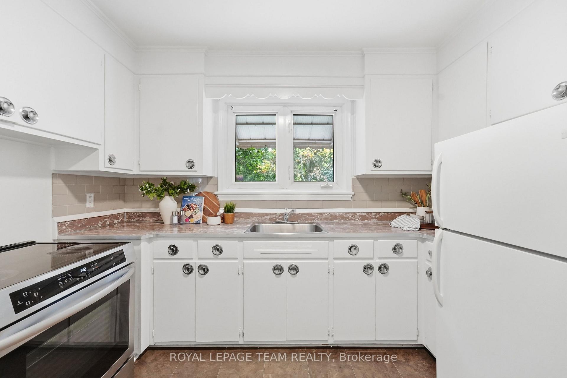 Photo 15 of 1088 Checkers Road, Ottawa, Bel Air Park — HOMEH
