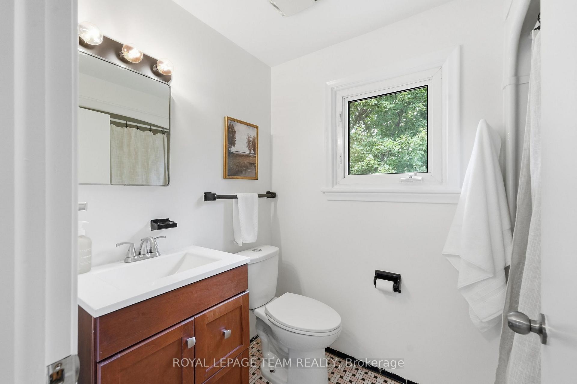 Photo 24 of 1088 Checkers Road, Ottawa, Bel Air Park — HOMEH