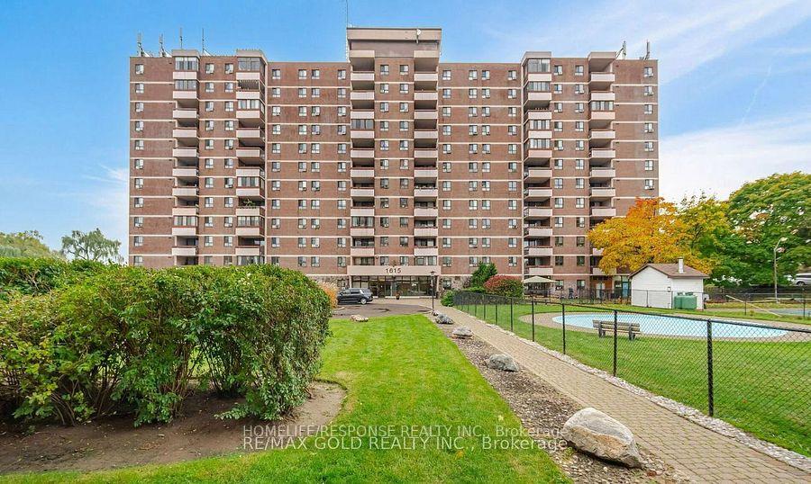 Photo of Unit 715, 1625 Bloor Street