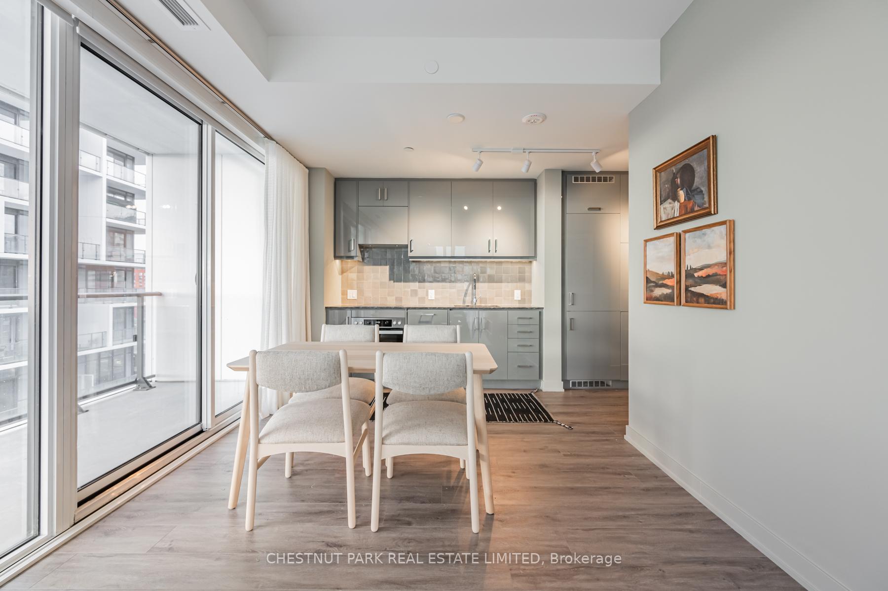 Photo 9 of Unit 821, 9 Tecumseth Street, Toronto, Niagara — HOMEH