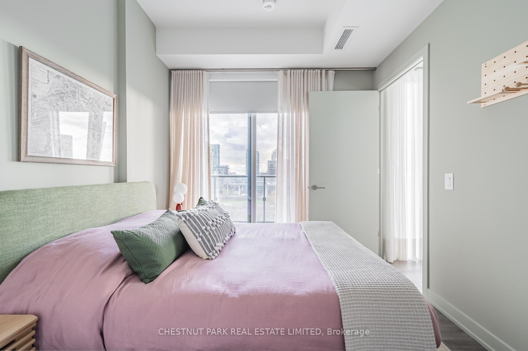 Photo 15 of Unit 821, 9 Tecumseth Street, Toronto, Niagara — HOMEH