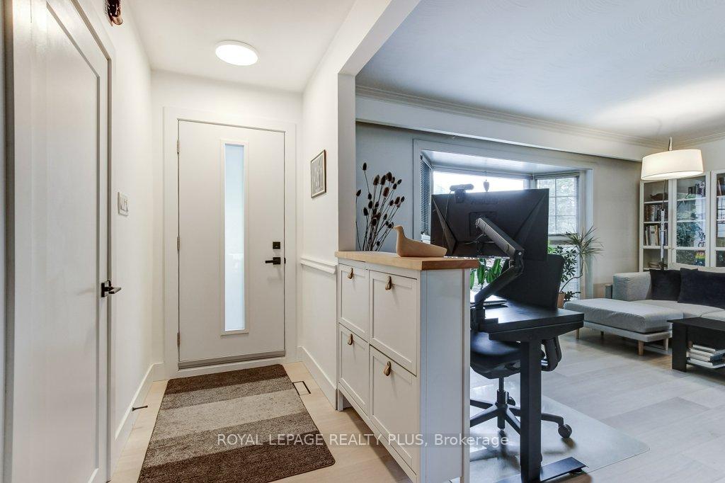 Photo 4 of 5322 Windermere Drive, Burlington, Appleby — HOMEH