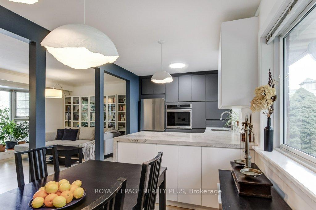 Photo 13 of 5322 Windermere Drive, Burlington, Appleby — HOMEH