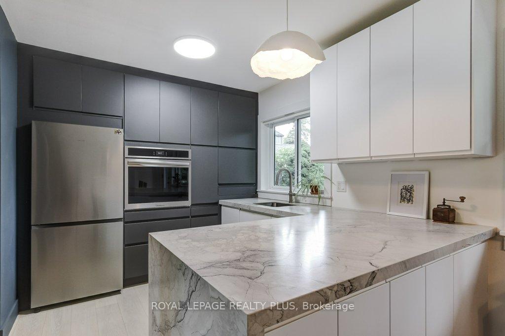 Photo 14 of 5322 Windermere Drive, Burlington, Appleby — HOMEH