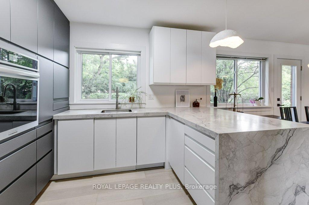 Photo 17 of 5322 Windermere Drive, Burlington, Appleby — HOMEH