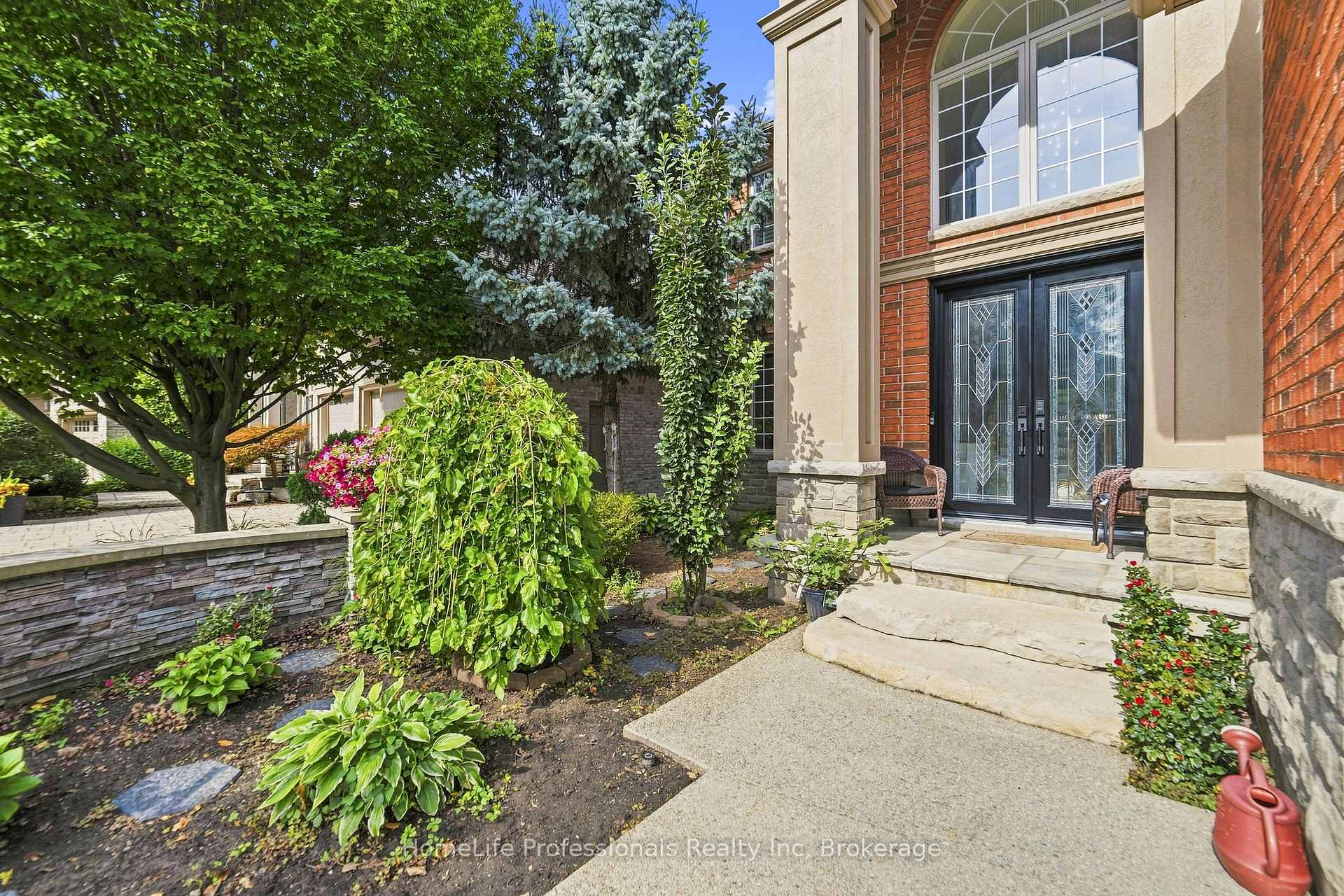 Photo 1 of 123 Tollgate Drive, Hamilton, Ancaster — HOMEH