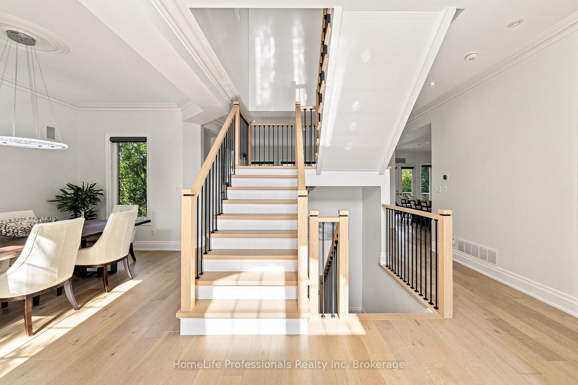 Photo 8 of 123 Tollgate Drive, Hamilton, Ancaster — HOMEH