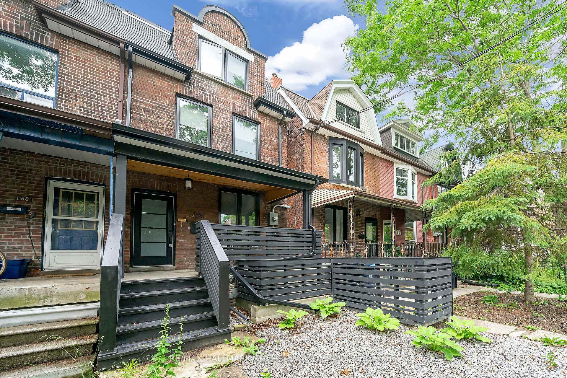 Photo 1 of Unit 2nd&3rd, 198 Roxton Road, Toronto, Trinity-Bellwoods — HOMEH