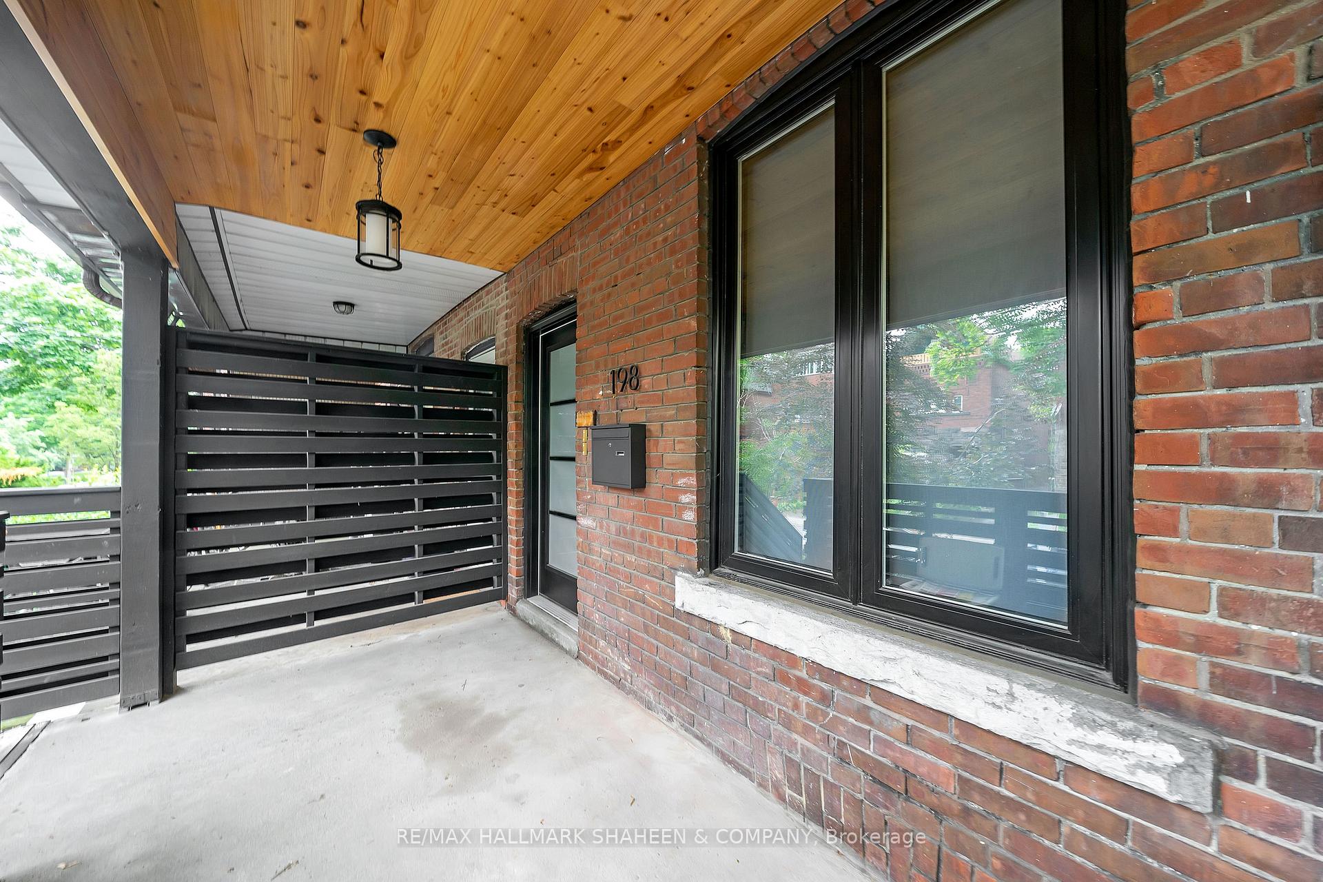 Photo 4 of Unit 2nd&3rd, 198 Roxton Road, Toronto, Trinity-Bellwoods — HOMEH