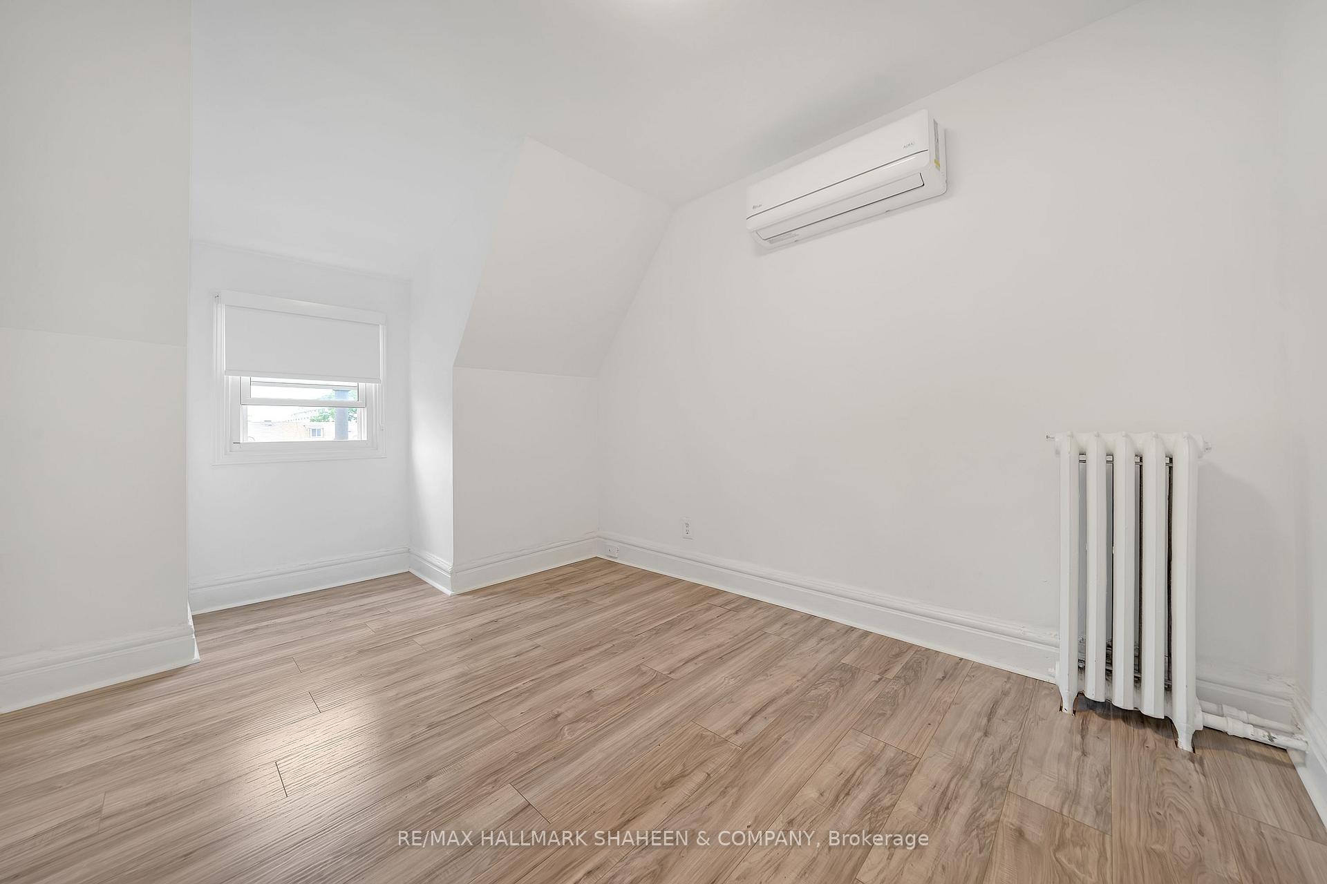 Photo 14 of Unit 2nd&3rd, 198 Roxton Road, Toronto, Trinity-Bellwoods — HOMEH