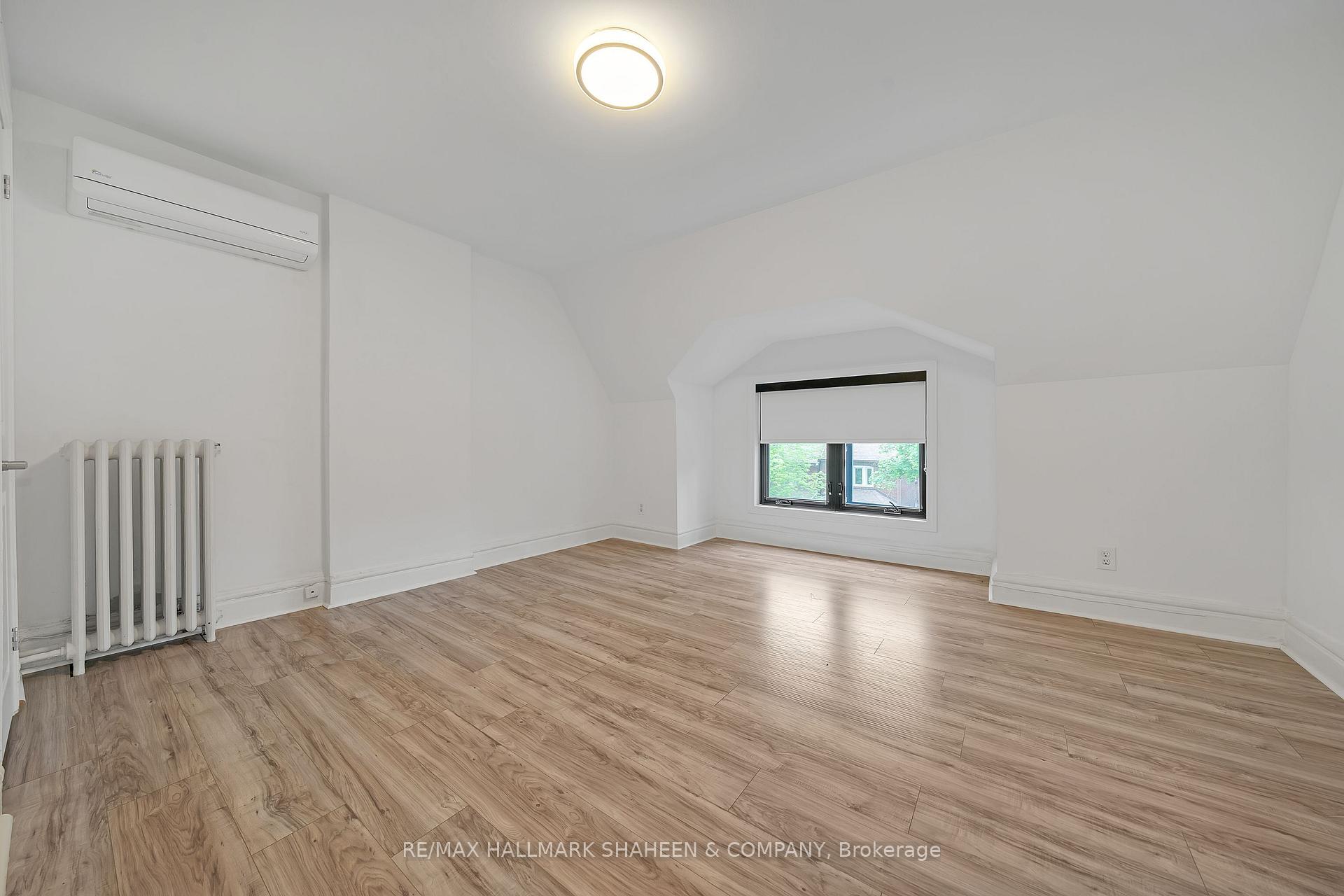 Photo 15 of Unit 2nd&3rd, 198 Roxton Road, Toronto, Trinity-Bellwoods — HOMEH