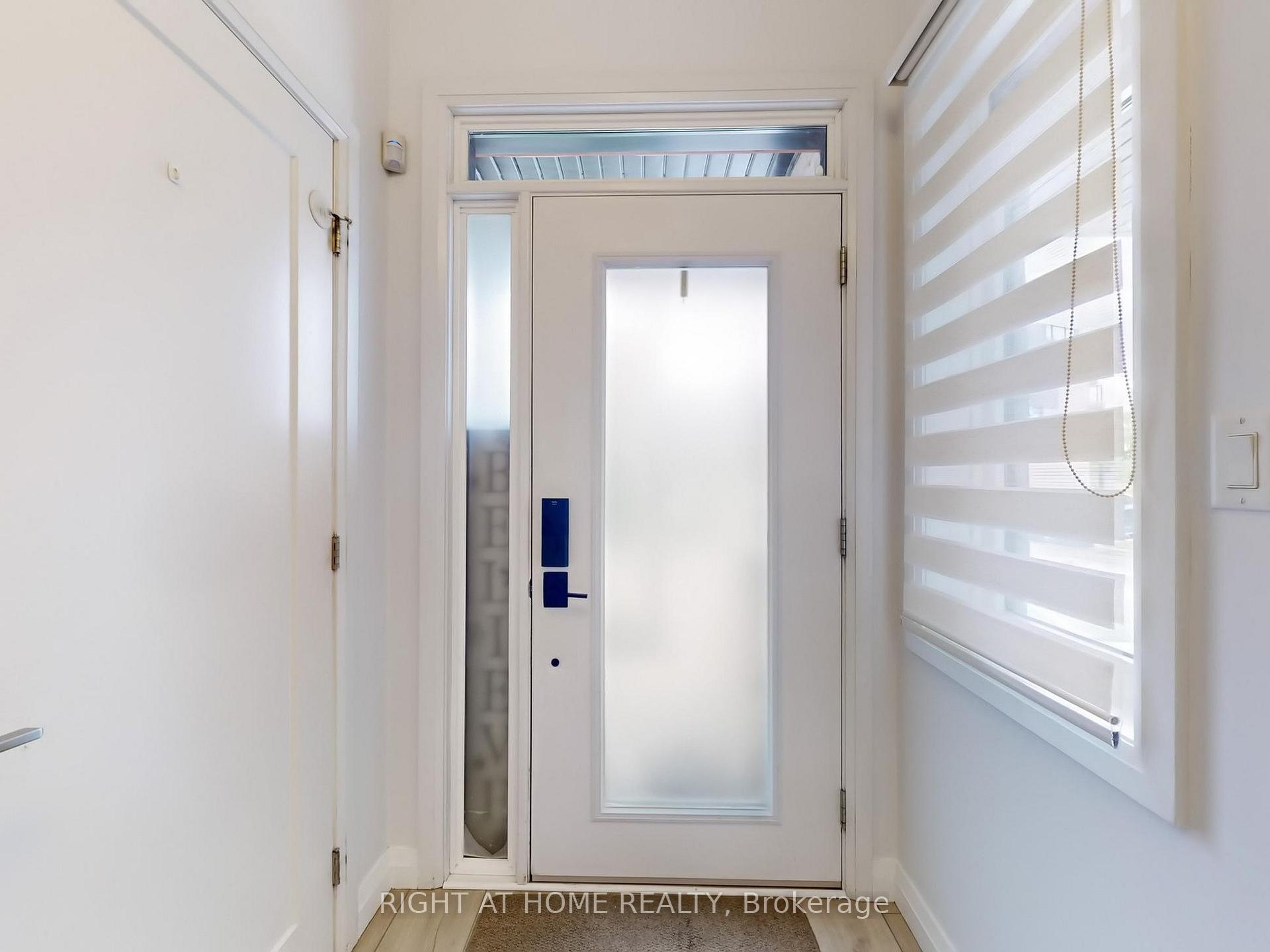 Photo 5 of Unit 30, 35 Midhurst Heights, Hamilton, Stoney Creek Mountain — HOMEH