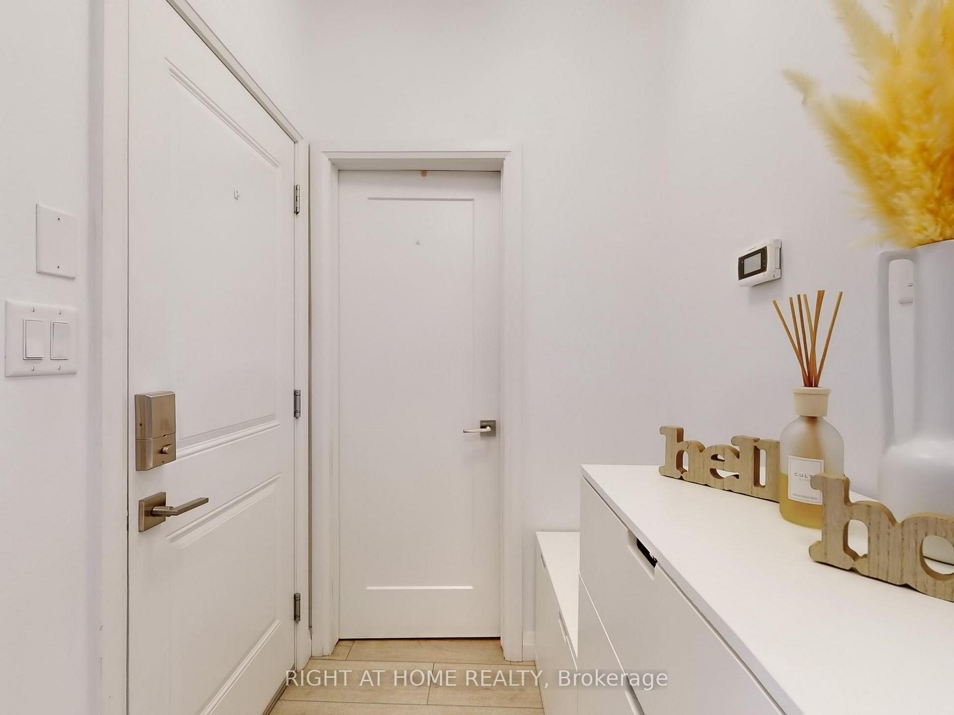 Photo 6 of Unit 30, 35 Midhurst Heights, Hamilton, Stoney Creek Mountain — HOMEH