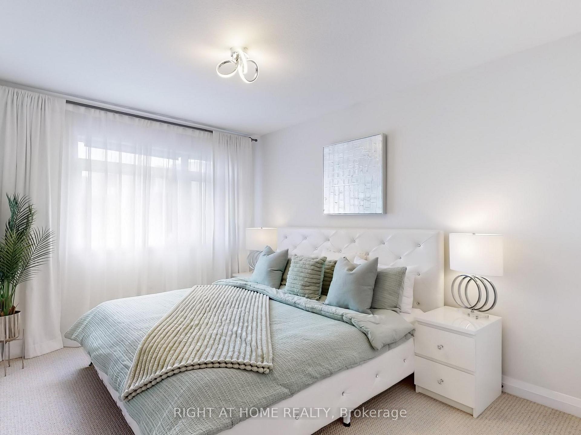 Photo 27 of Unit 30, 35 Midhurst Heights, Hamilton, Stoney Creek Mountain — HOMEH