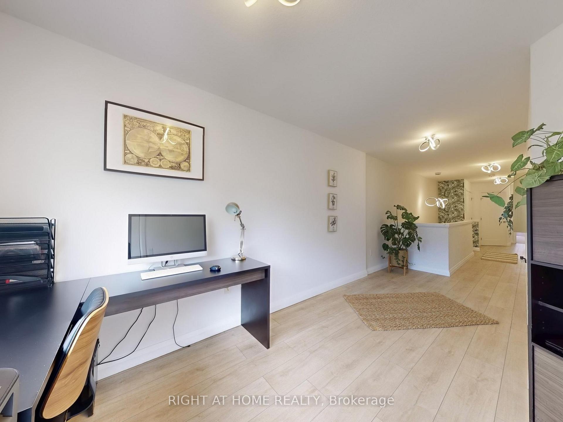 Photo 30 of Unit 30, 35 Midhurst Heights, Hamilton, Stoney Creek Mountain — HOMEH