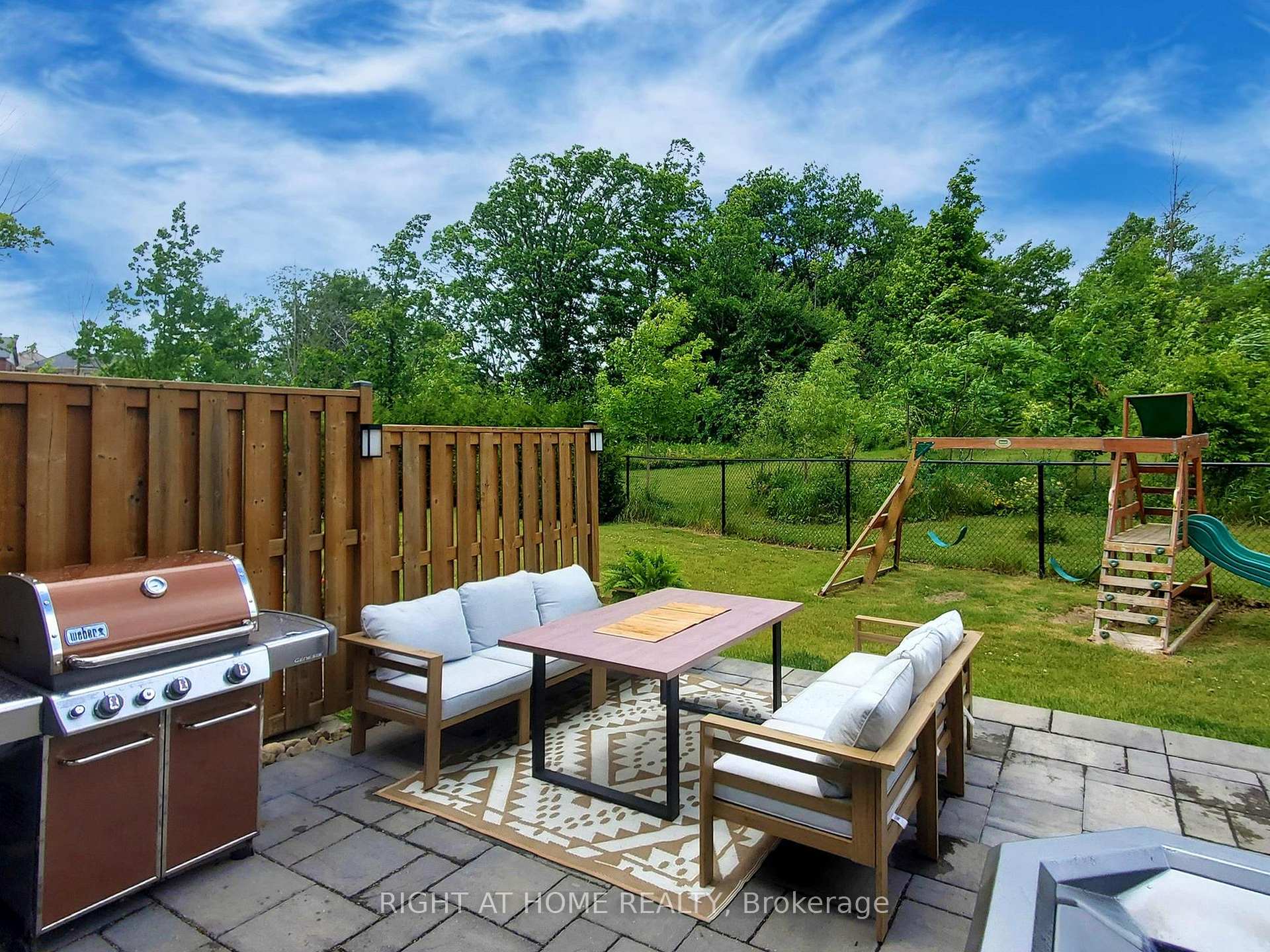 Photo 39 of Unit 30, 35 Midhurst Heights, Hamilton, Stoney Creek Mountain — HOMEH