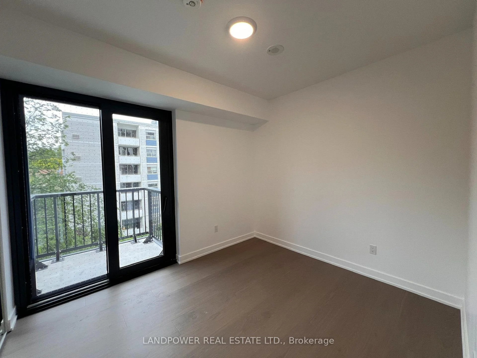Photo 15 of Unit 915, 89 Montclair Avenue, Toronto, Forest Hill South — HOMEH