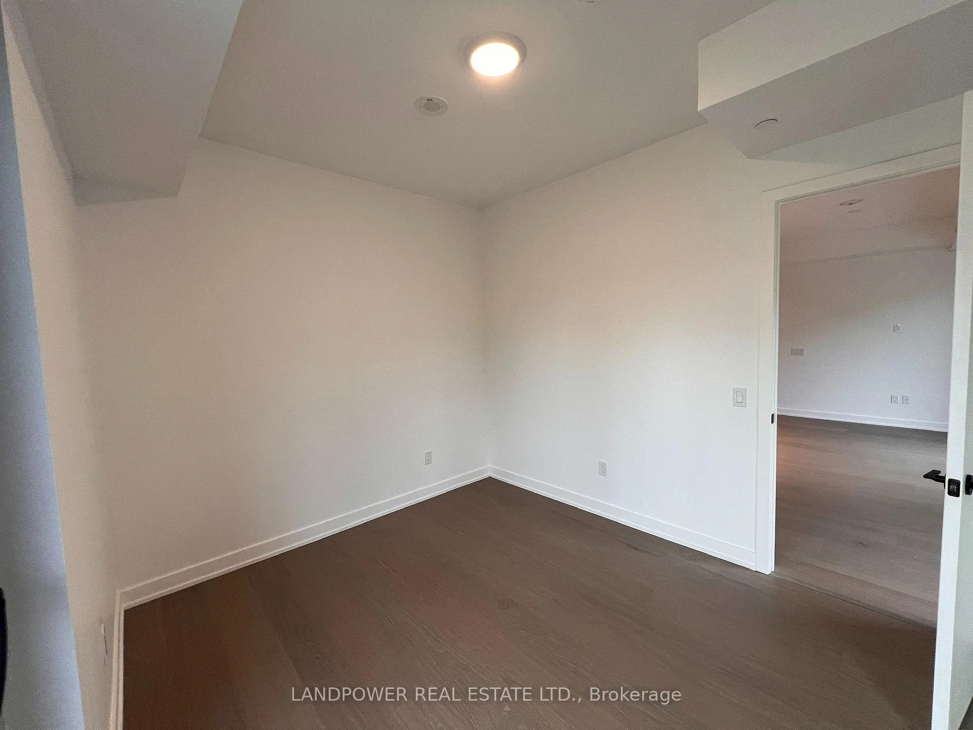Photo 17 of Unit 915, 89 Montclair Avenue, Toronto, Forest Hill South — HOMEH