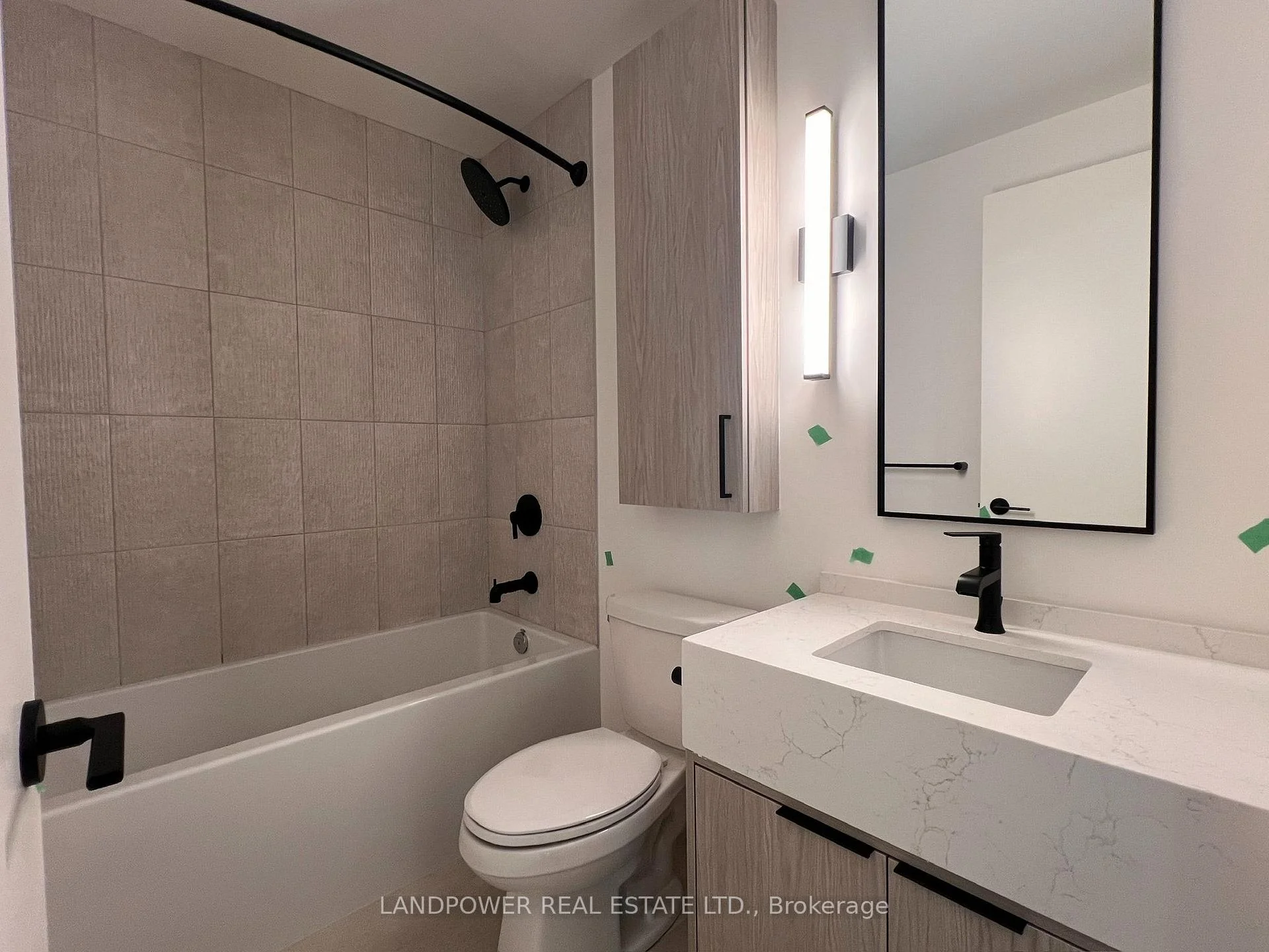Photo 18 of Unit 915, 89 Montclair Avenue, Toronto, Forest Hill South — HOMEH