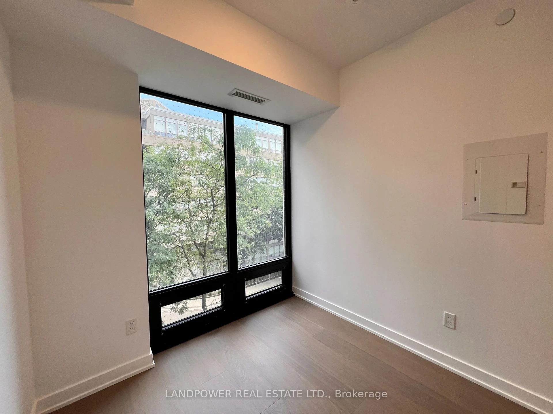 Photo 22 of Unit 915, 89 Montclair Avenue, Toronto, Forest Hill South — HOMEH