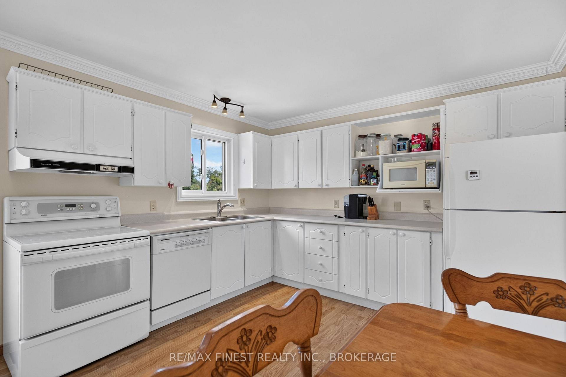 Photo 12 of 3005 Wilson Road, Frontenac, Frontenac South — HOMEH