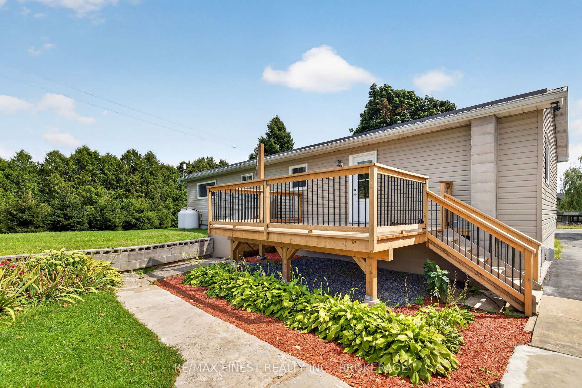 Photo 36 of 3005 Wilson Road, Frontenac, Frontenac South — HOMEH