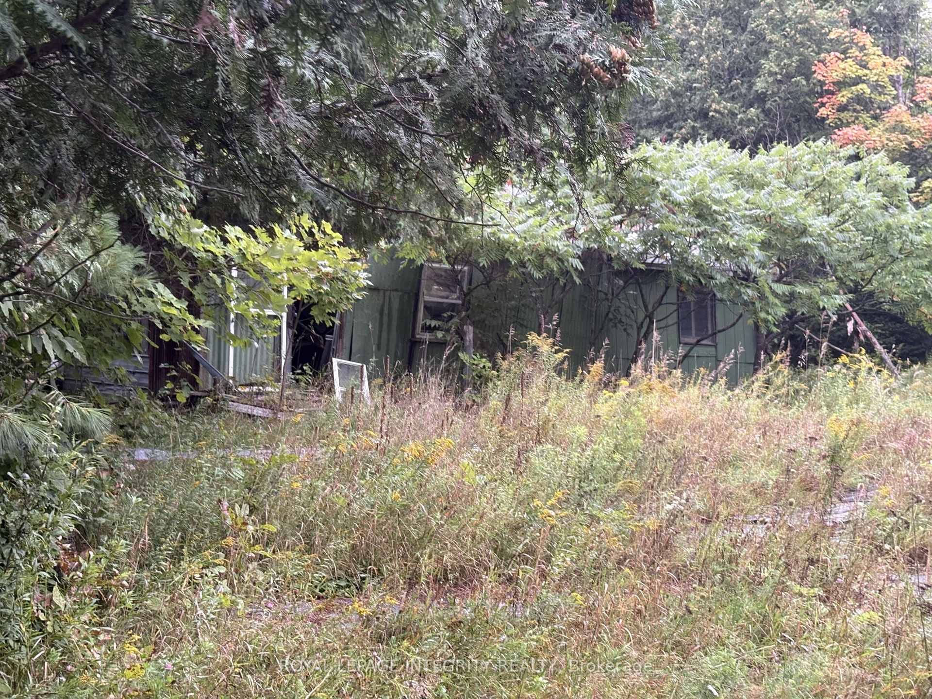 Photo 10 of 665 Bathurst Line E, Tay Valley, Bathurst/Burgess & Sherbrooke (Bathurst) Twp — HOMEH