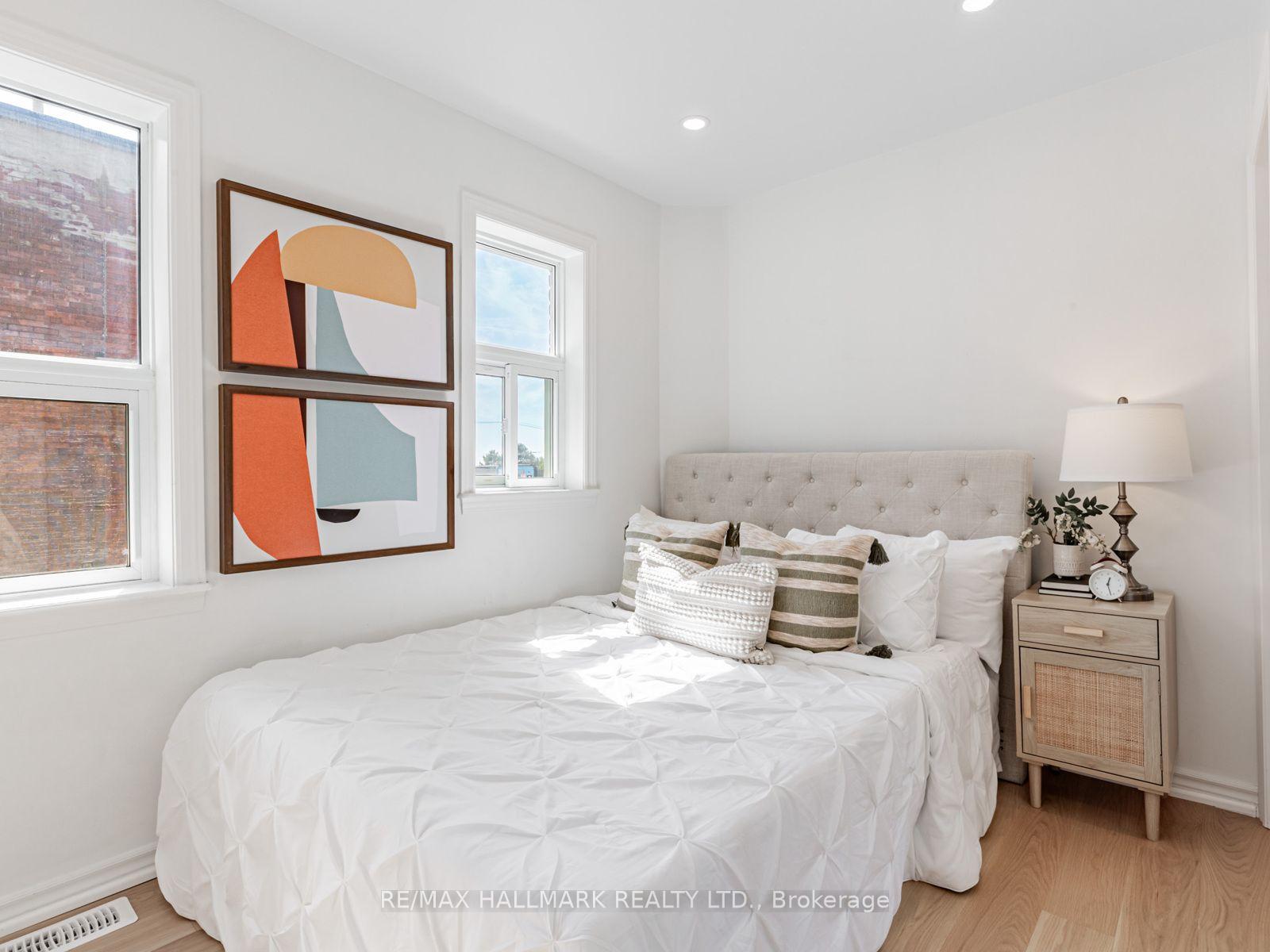 Photo 17 of Unit Main, 8 Redwood Avenue, Toronto, Greenwood-Coxwell — HOMEH